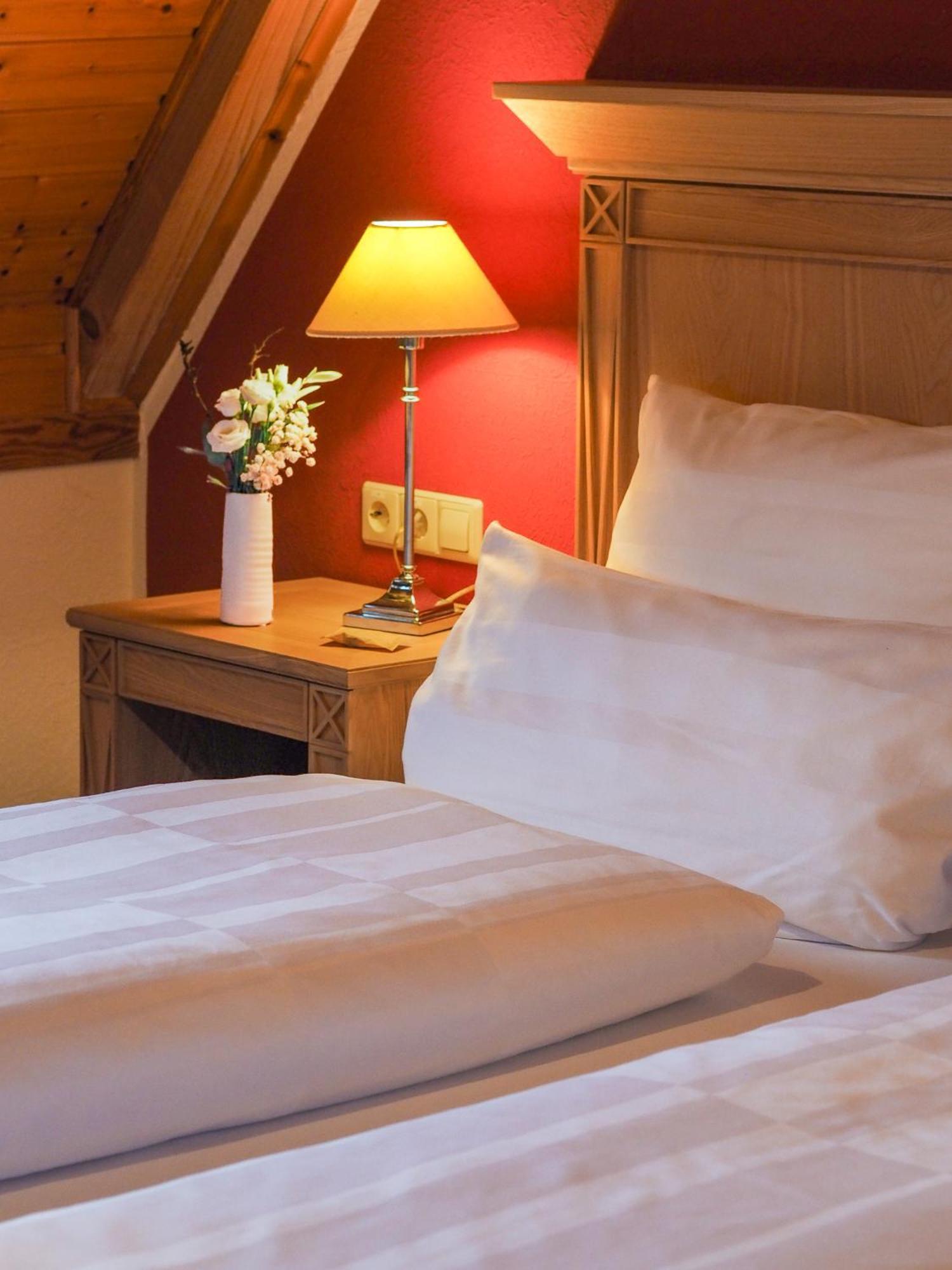 Hotel Leinsweiler Hof ภายนอก รูปภาพ