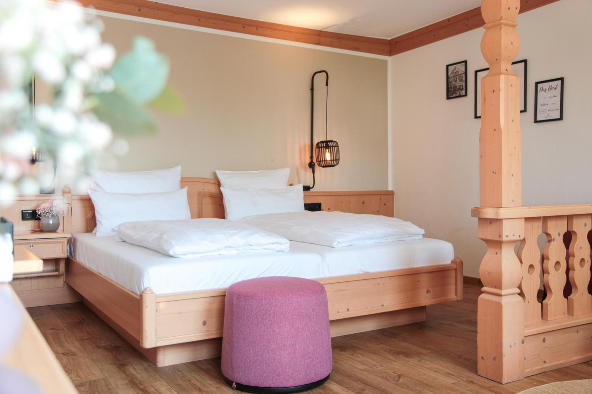 Hotel Leinsweiler Hof ภายนอก รูปภาพ